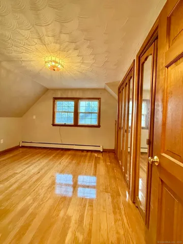 $1,900 | 399 High Street, Windham, CT 06226