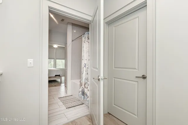 $1,900 | 2501 Bienville Boulevard, Unit 323, Ocean Springs, MS 39564