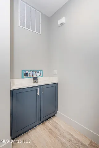 $1,900 | 2501 Bienville Boulevard, Unit 323, Ocean Springs, MS 39564