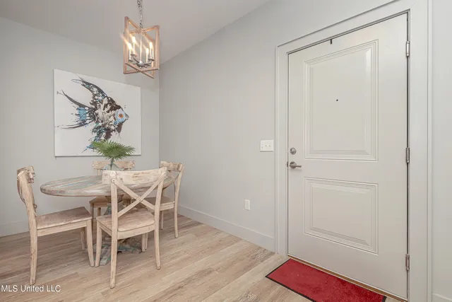 $1,900 | 2501 Bienville Boulevard, Unit 323, Ocean Springs, MS 39564