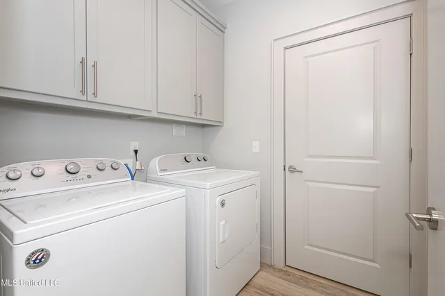 $1,900 | 2501 Bienville Boulevard, Unit 323, Ocean Springs, MS 39564