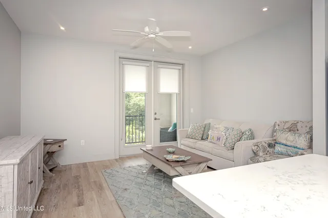 $1,900 | 2501 Bienville Boulevard, Unit 323, Ocean Springs, MS 39564