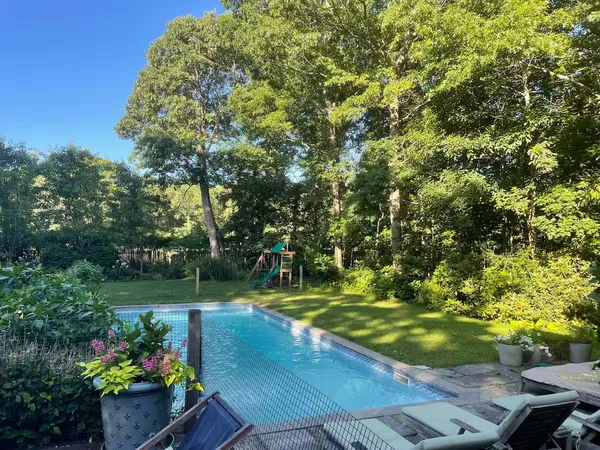$30,000 | 3 Lincoln Avenue, East Hampton, NY 11937