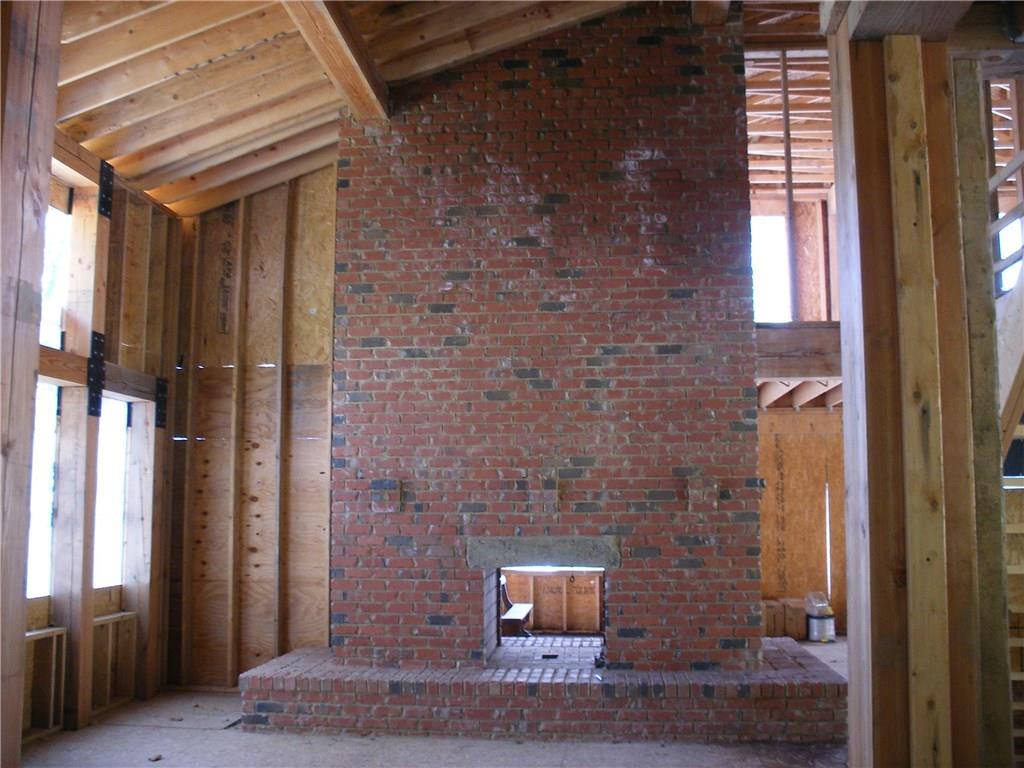 3905 Henderson Road Hickory, PA 15340 - Photo 7 of 15 Gallery Image 7