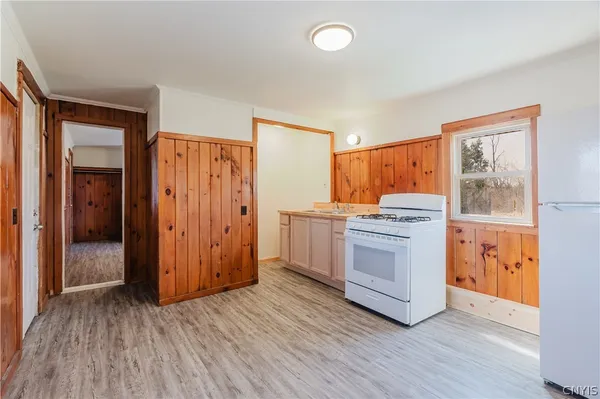 $415,000 | 29613 Highway 12, Clayton, NY 13601