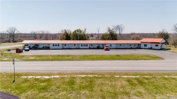 $415,000 | 29613 Highway 12, Clayton, NY 13601