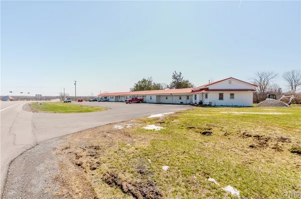 $415,000 | 29613 Highway 12, Clayton, NY 13601