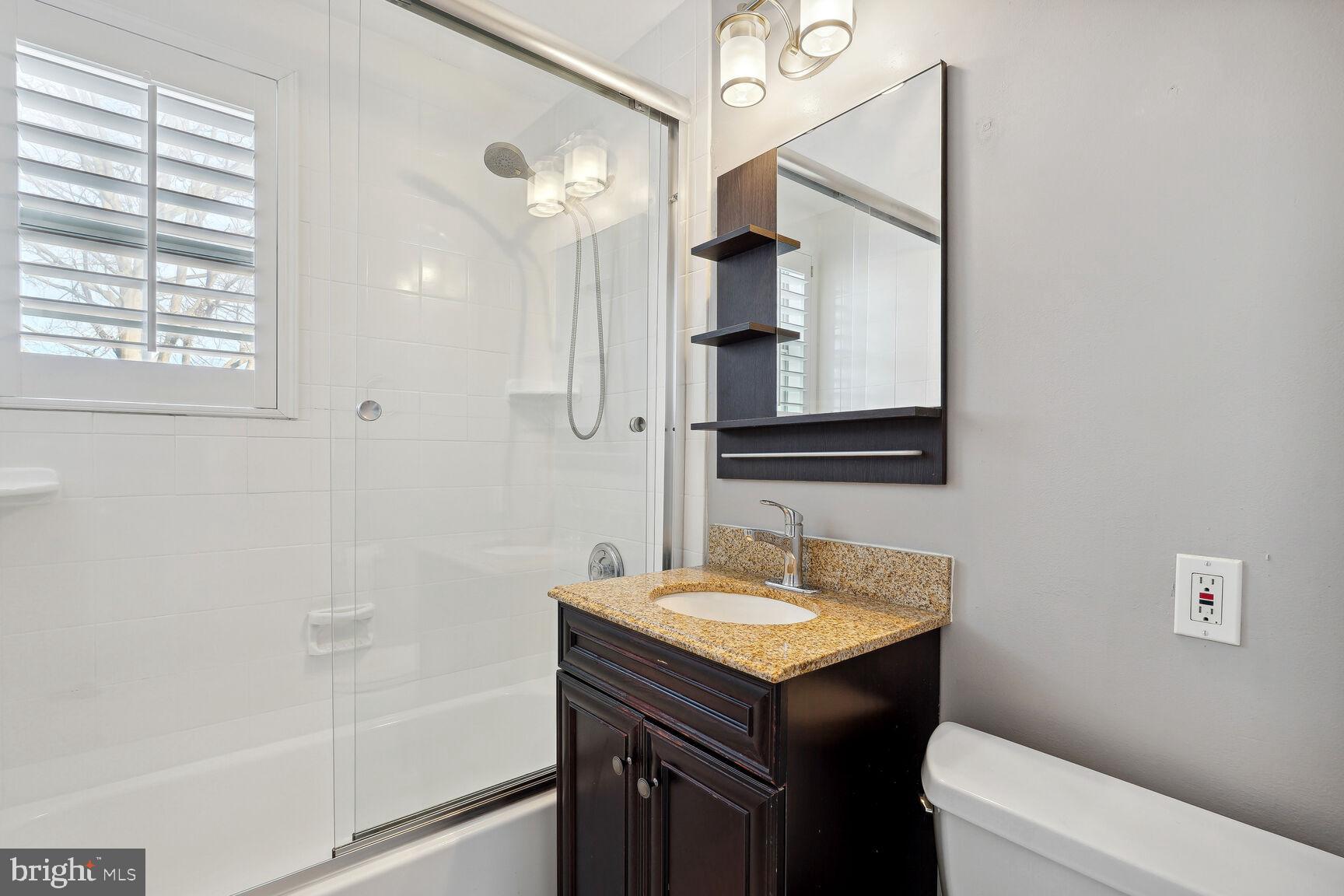 4606 28th Road South, Unit B Arlington, VA 22206 - Photo 17 of 28 Updated bathroom with window