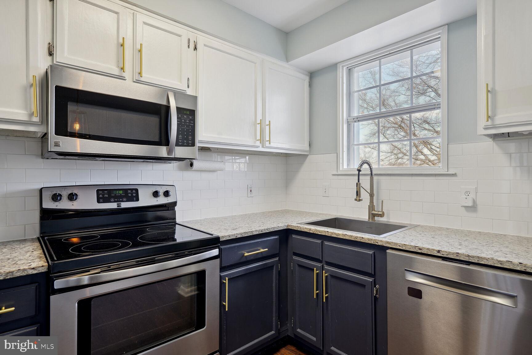 4606 28th Road South, Unit B Arlington, VA 22206 - Photo 6 of 28 And window to let in lots of natural light