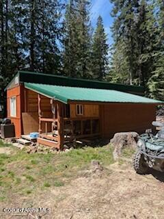 161 Kam Loop Clark Fork, ID 83811 - Photo 7 of 17 161 E Kamloop 6