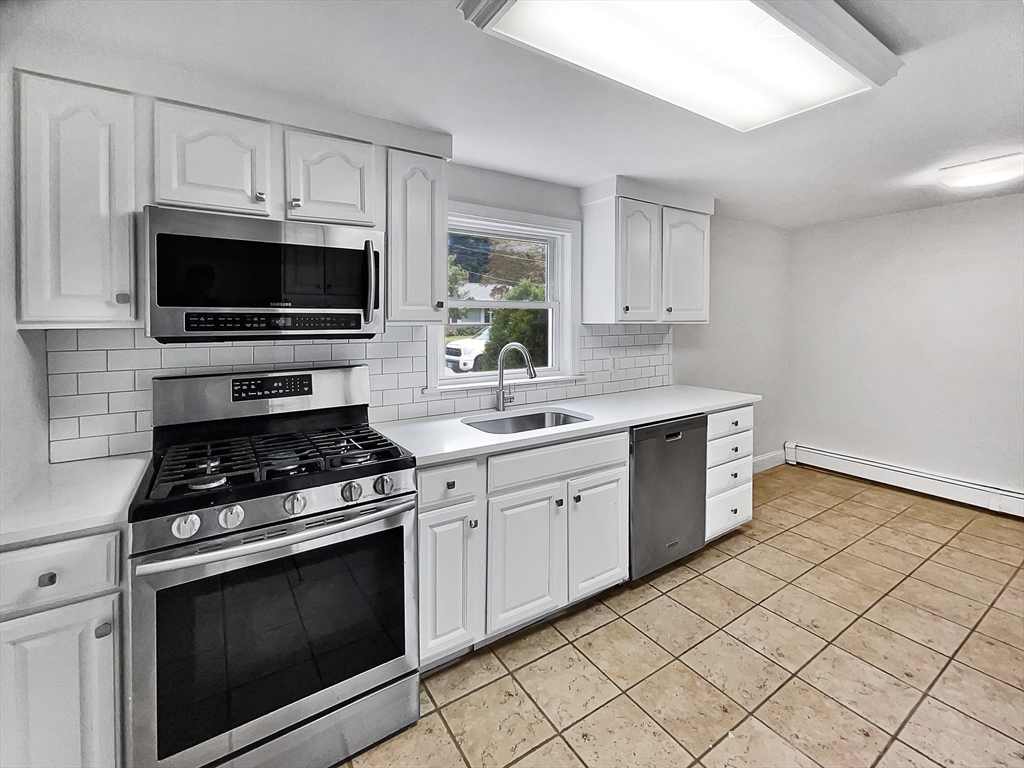 12 Shirley Road Andover, MA 01810 - Photo 11 of 23 Gallery Image 11