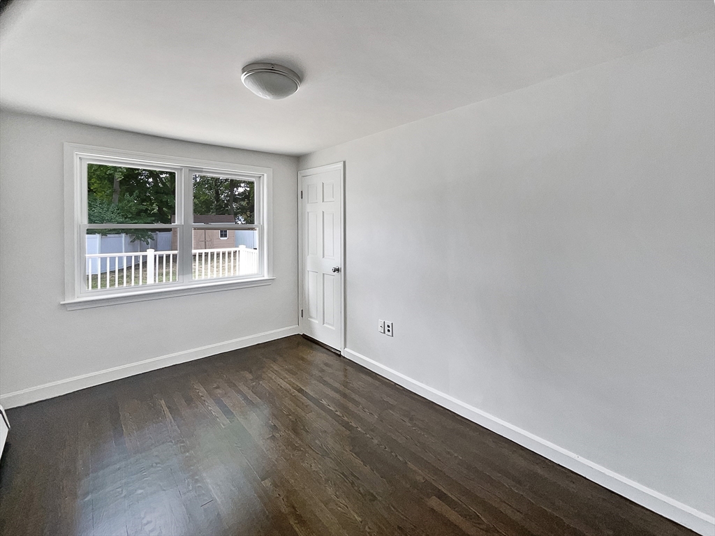 12 Shirley Road Andover, MA 01810 - Photo 12 of 23 Gallery Image 12