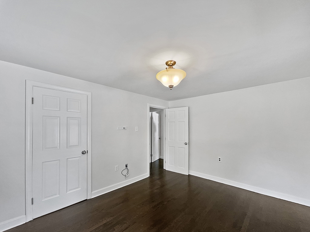 12 Shirley Road Andover, MA 01810 - Photo 16 of 23 Gallery Image 16