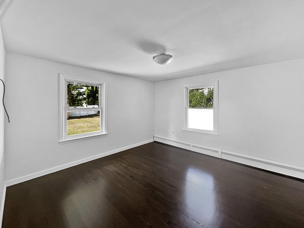 12 Shirley Road Andover, MA 01810 - Photo 3 of 23 Gallery Image 3