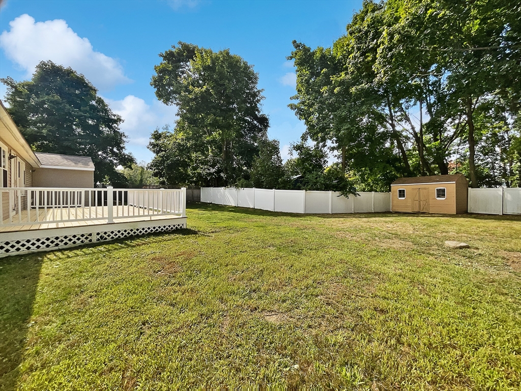 12 Shirley Road Andover, MA 01810 - Photo 6 of 23 Gallery Image 6