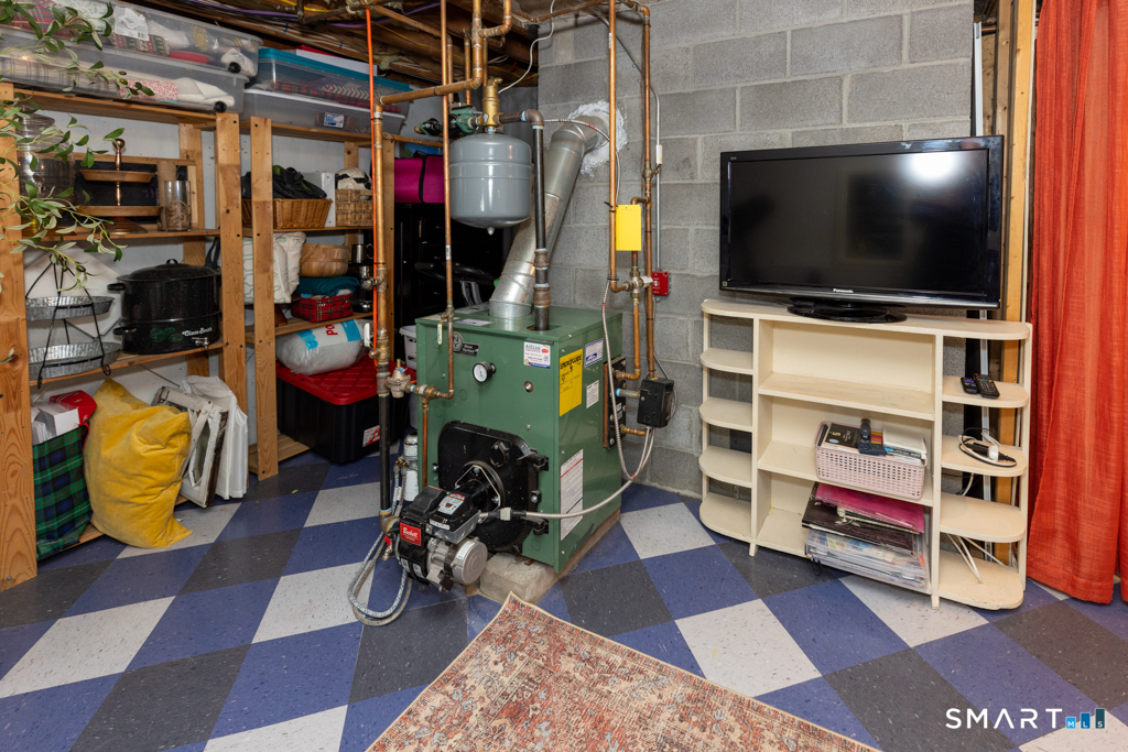 361 Mt Parnassus Road East Haddam, CT 06423 - Photo 25 of 40