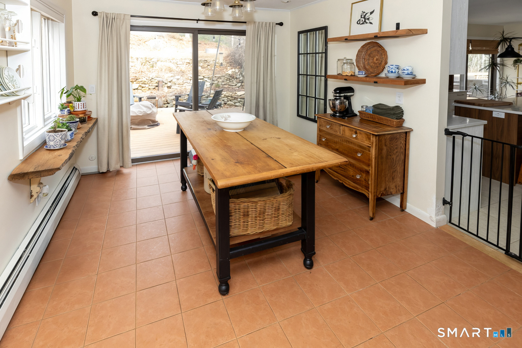 361 Mt Parnassus Road East Haddam, CT 06423 - Photo 4 of 40