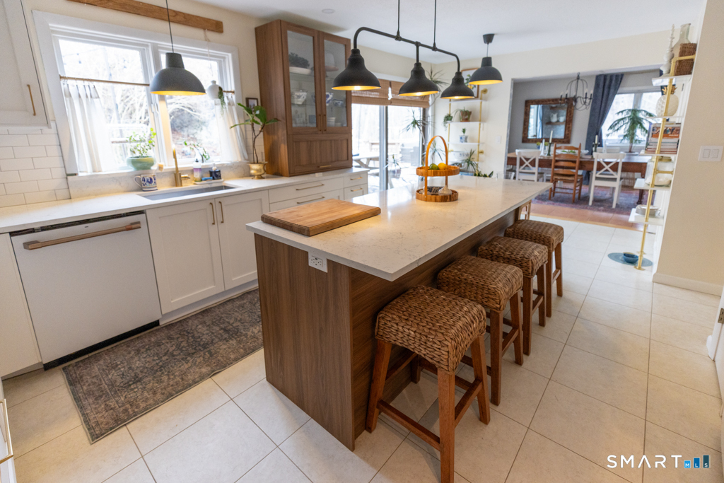 361 Mt Parnassus Road East Haddam, CT 06423 - Photo 5 of 40