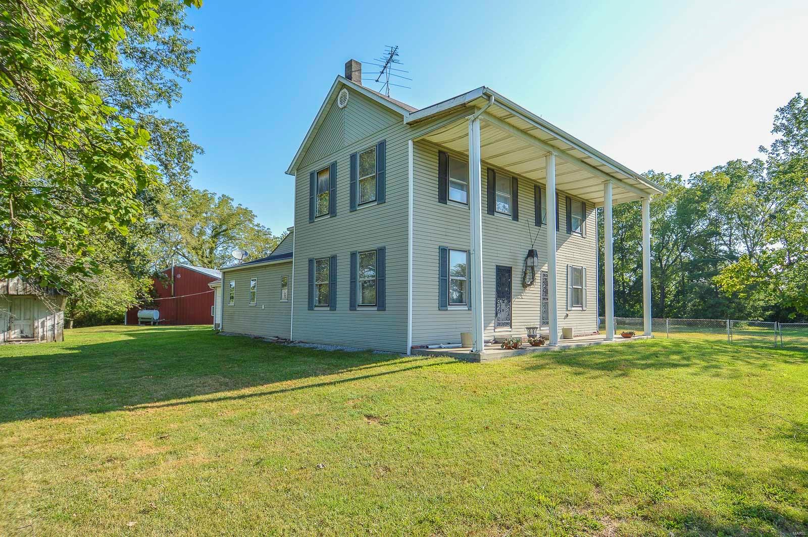 1455 Schaefer Road Granite City, IL 62040 - Photo 12 of 38