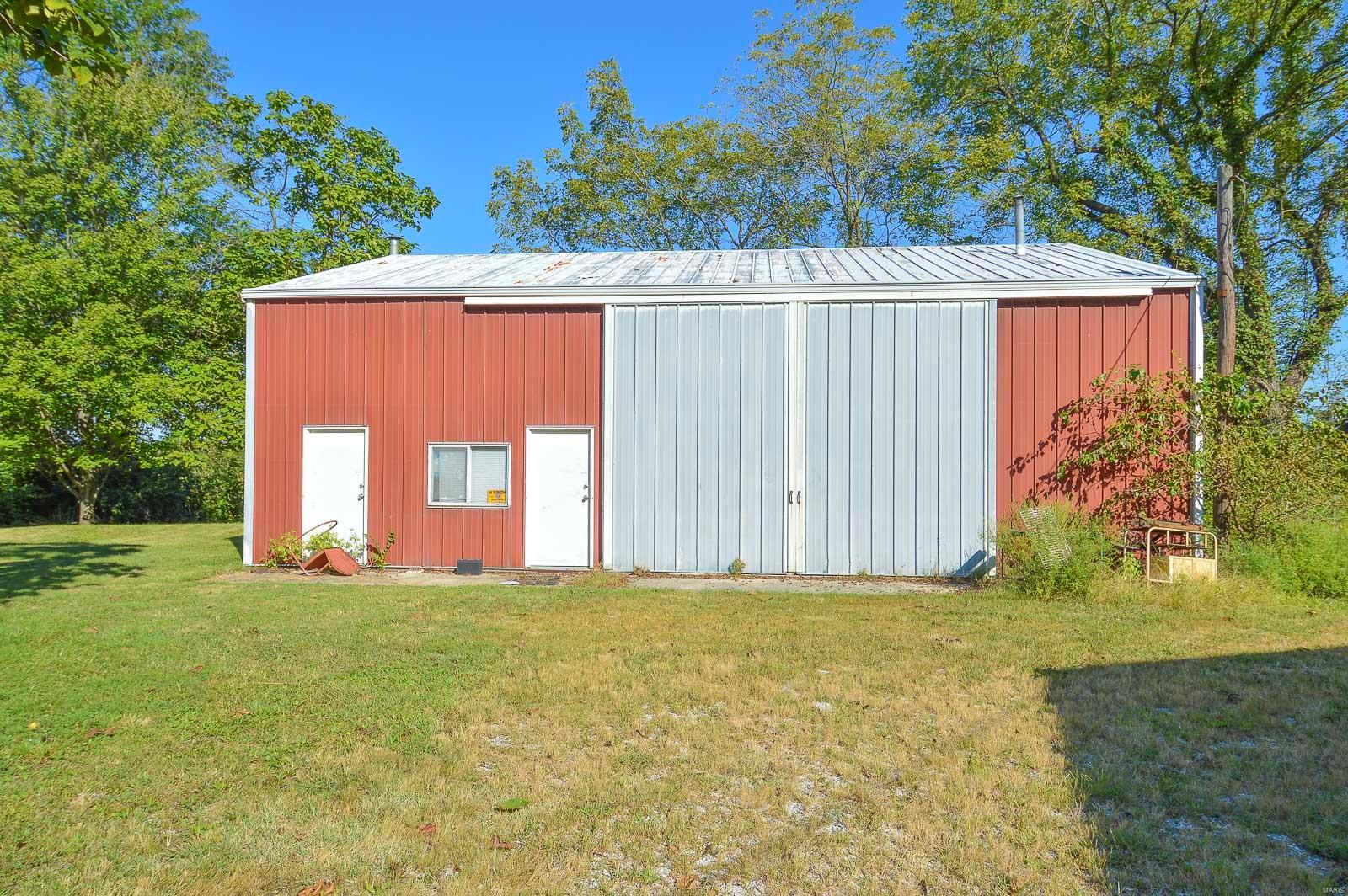 1455 Schaefer Road Granite City, IL 62040 - Photo 16 of 38