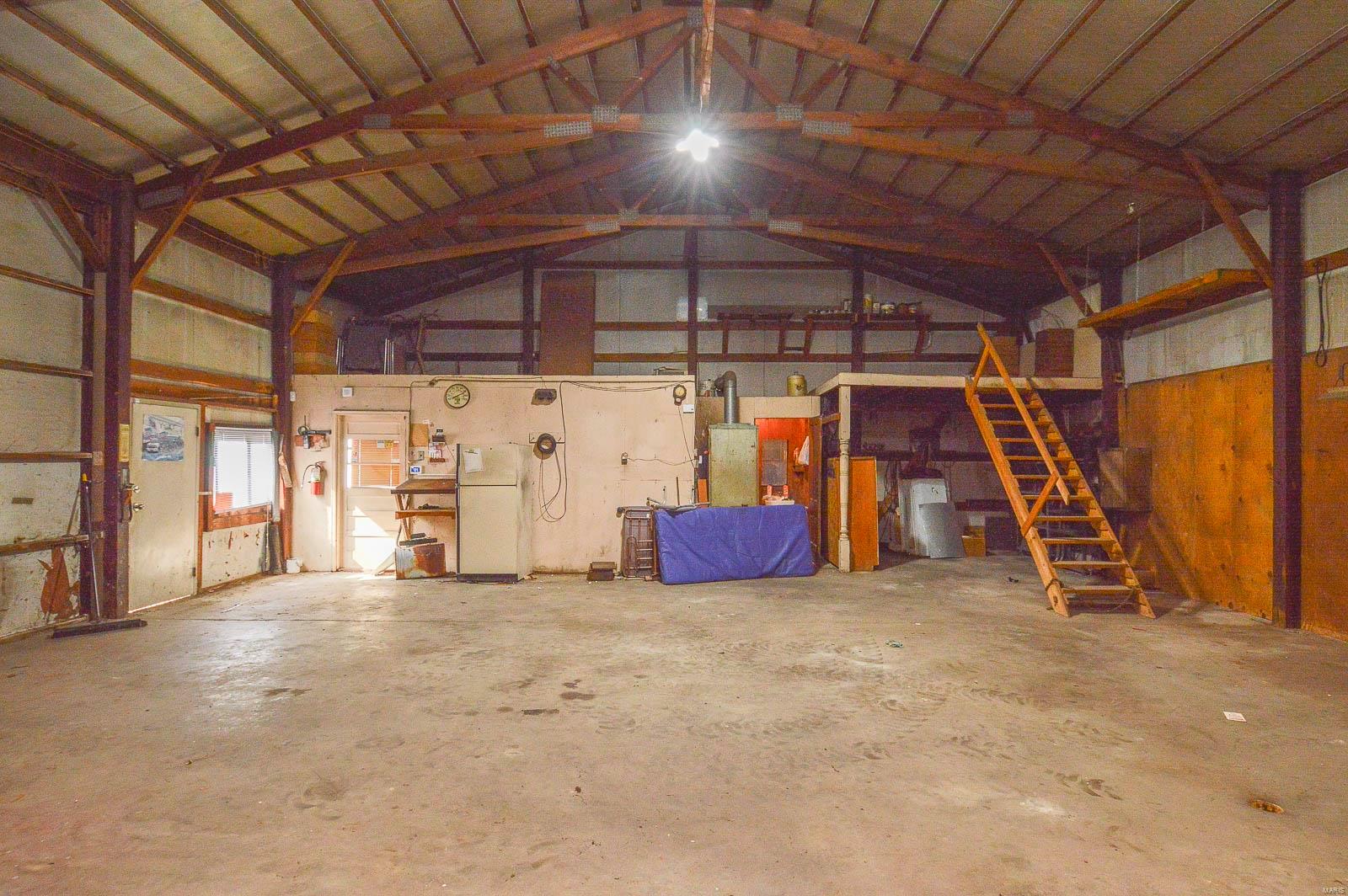 1455 Schaefer Road Granite City, IL 62040 - Photo 21 of 38