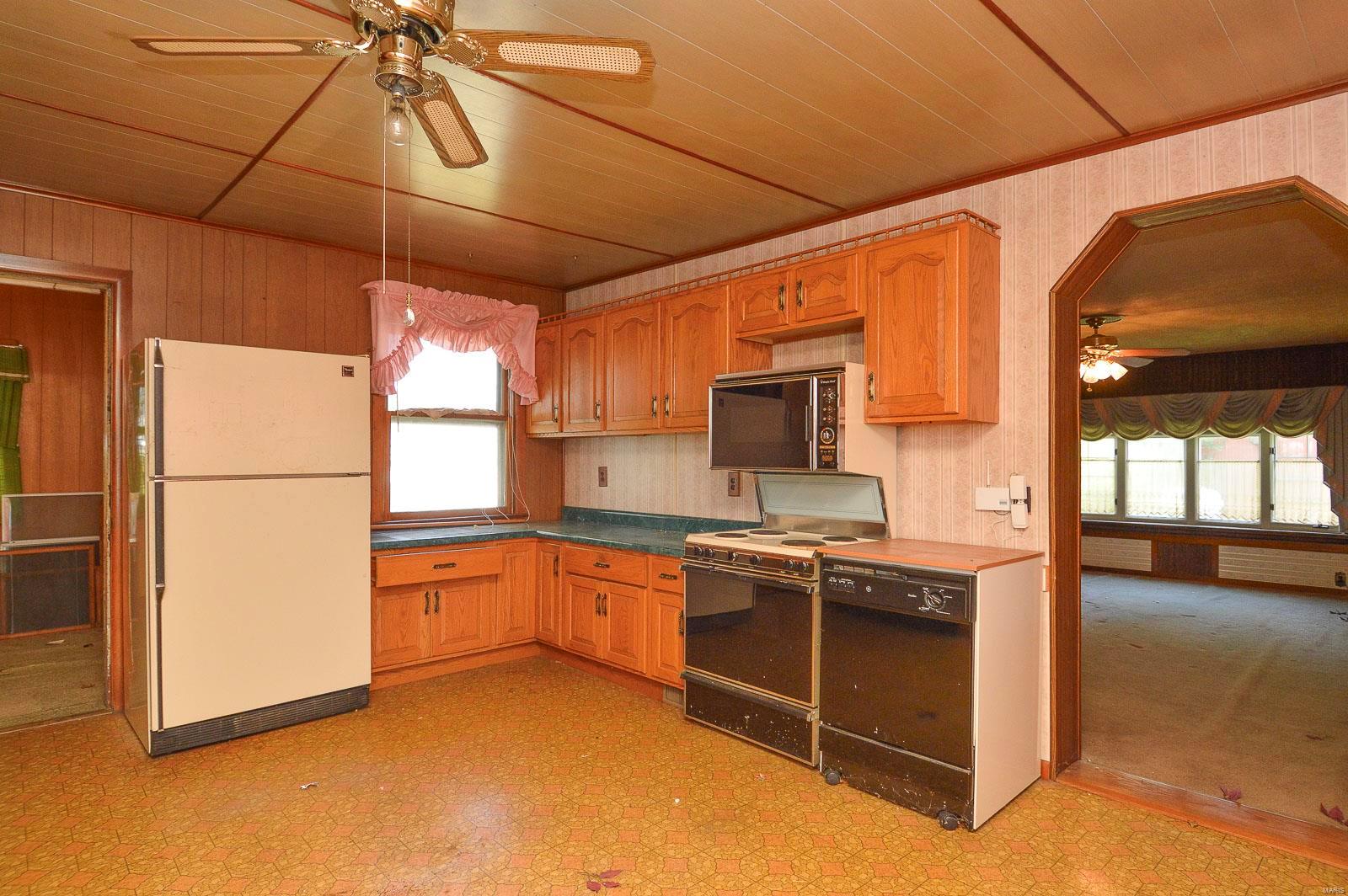 1455 Schaefer Road Granite City, IL 62040 - Photo 30 of 38