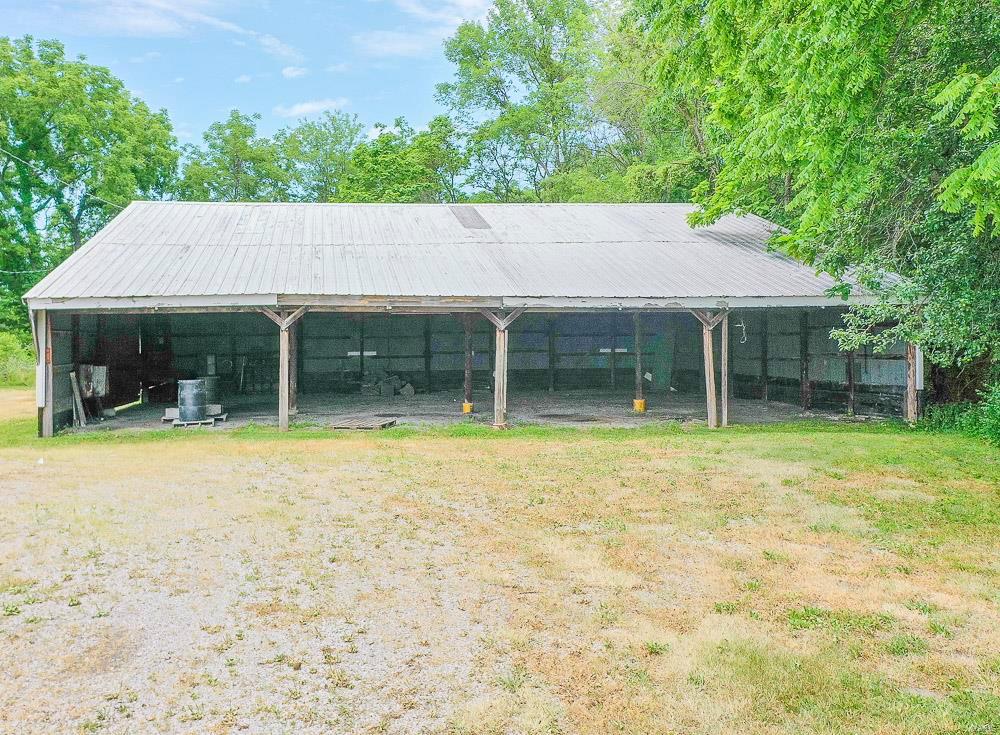 1455 Schaefer Road Granite City, IL 62040 - Photo 3 of 38