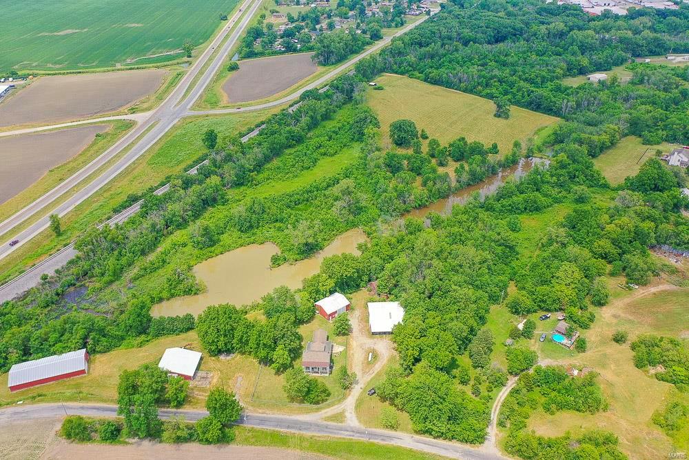 1455 Schaefer Road Granite City, IL 62040 - Photo 6 of 38