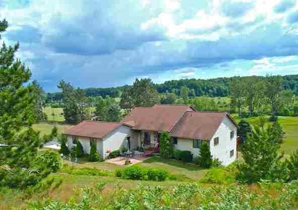 8055 North 7 Road Mesick, MI 49668 - Photo 2 of 42 1784835-1.JPG