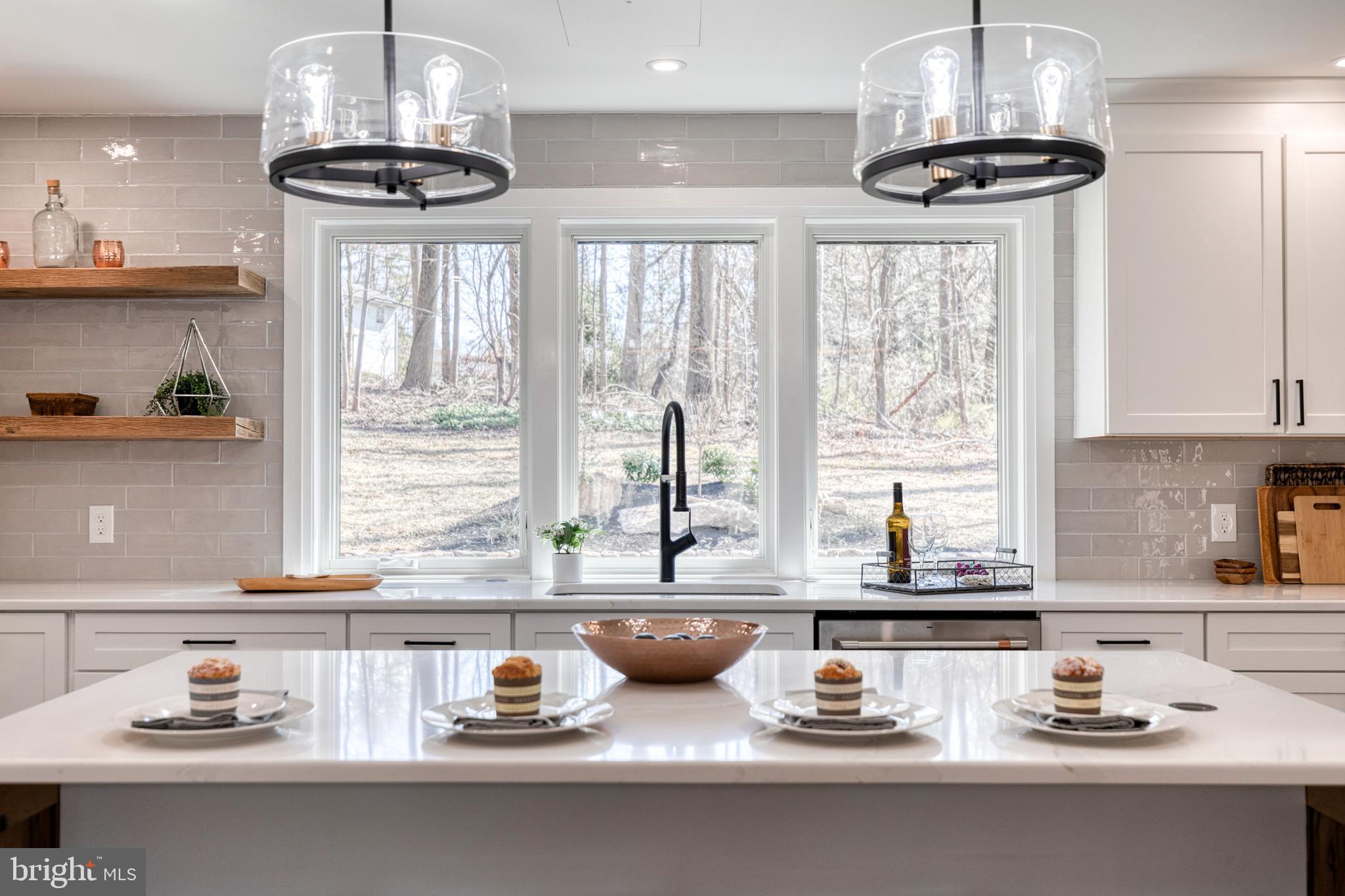 14302 Manor Road Phoenix, MD 21131 - Photo 17 of 57