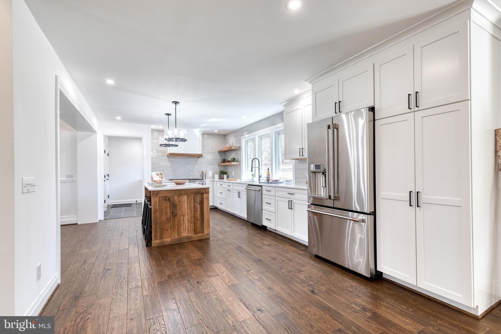 14302 Manor Road Phoenix, MD 21131 - Photo 18 of 57