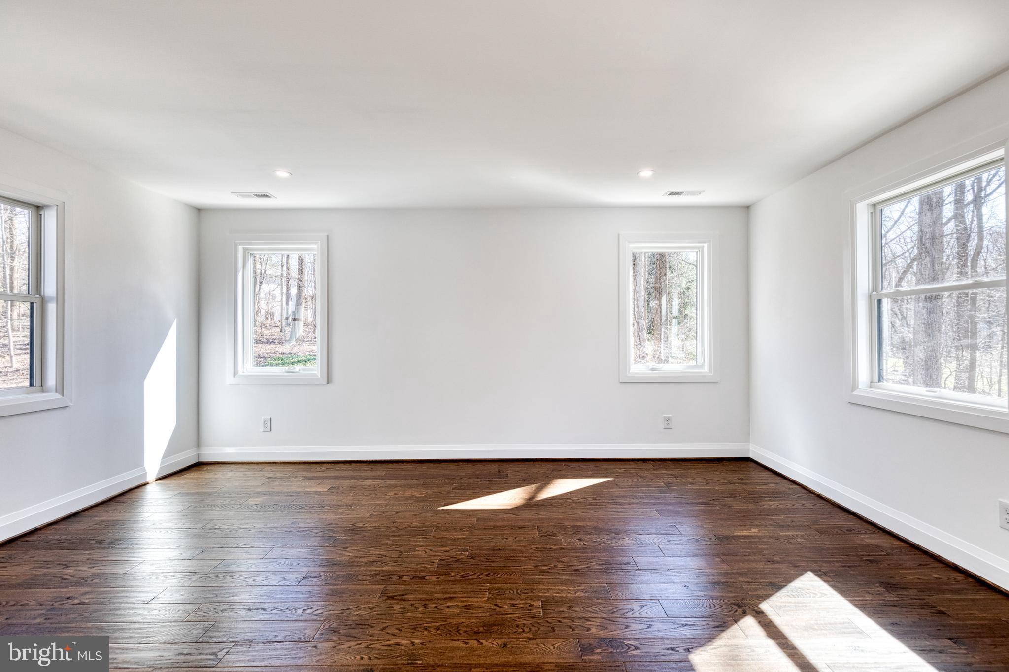 14302 Manor Road Phoenix, MD 21131 - Photo 40 of 57