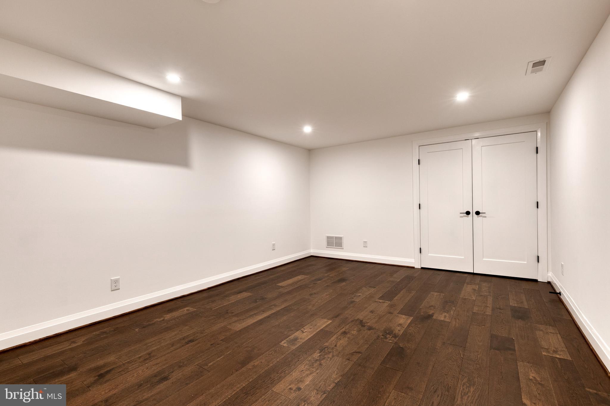 14302 Manor Road Phoenix, MD 21131 - Photo 46 of 57