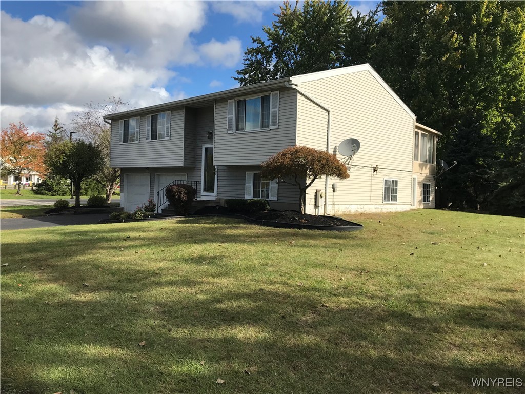 234 Robin Road Amherst, NY 14228 - Photo 2 of 25