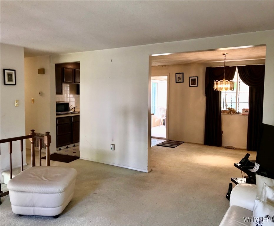 234 Robin Road Amherst, NY 14228 - Photo 5 of 25