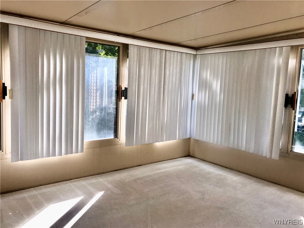 234 Robin Road Amherst, NY 14228 - Photo 10 of 25