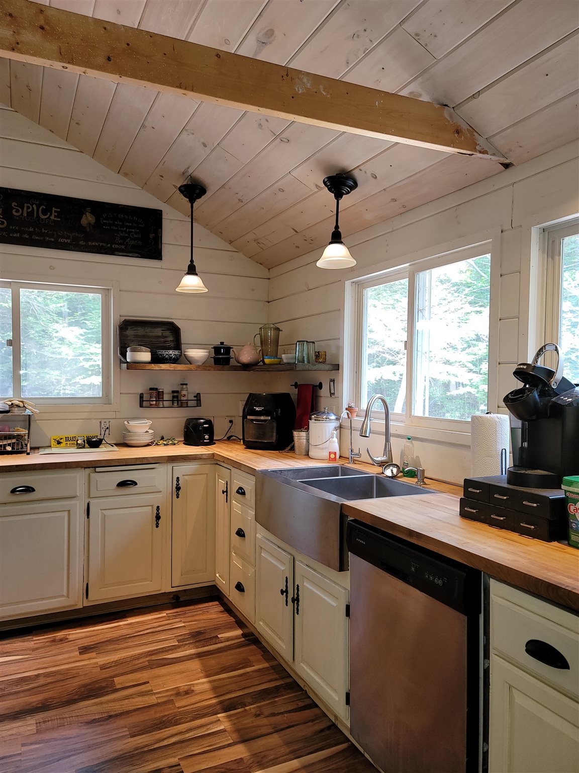 148 Drew Road Hopkinton, NH 03229 - Photo 3 of 40