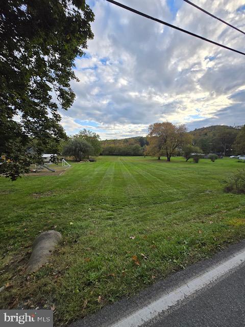 14352 Charmian Road Waynesboro, PA 17268 - Photo 2 of 47 Gallery Image 2