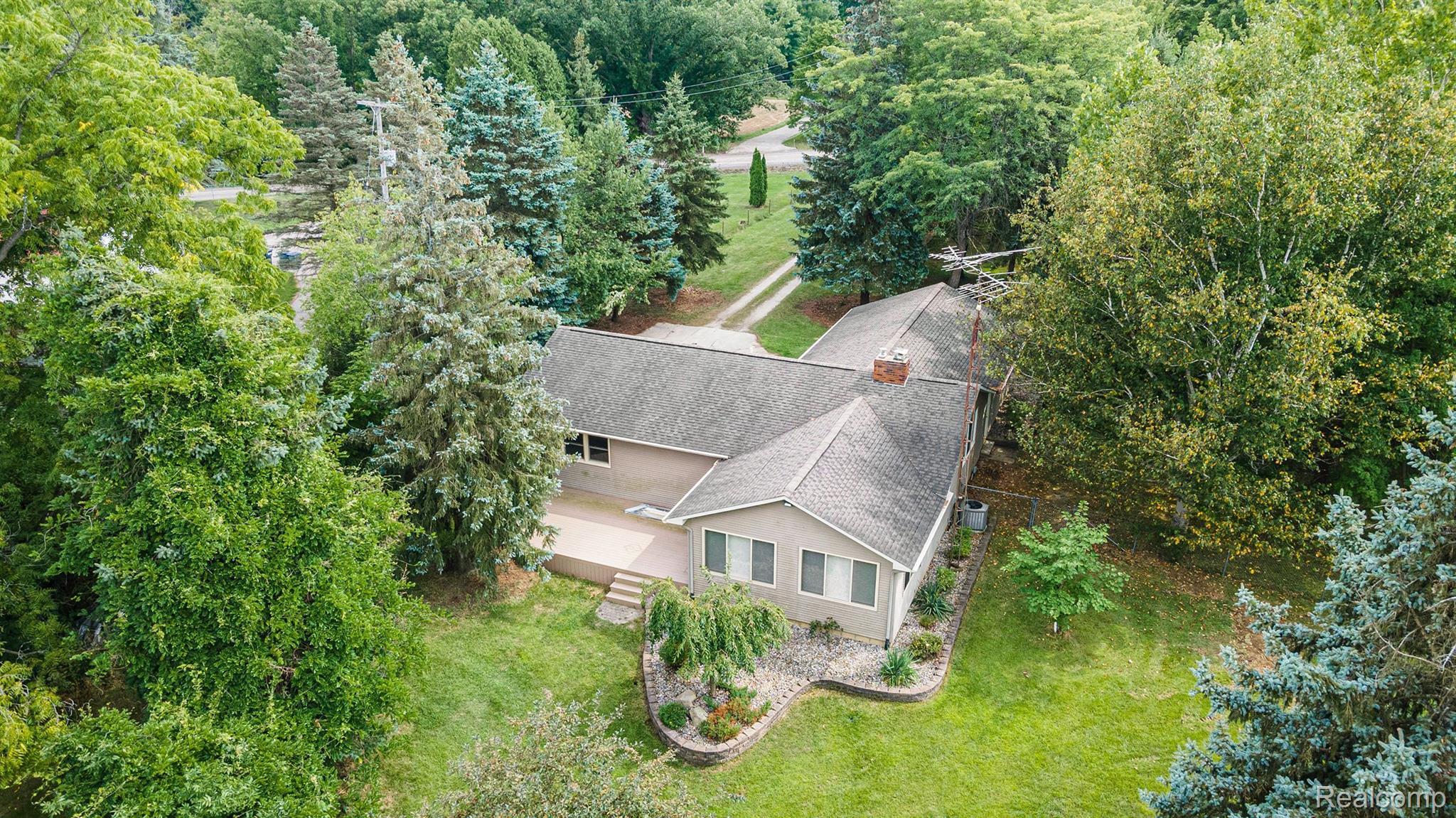 10436 Halsey Road Grand Blanc, MI 48439 - Photo 28 of 37 Gallery Image 28