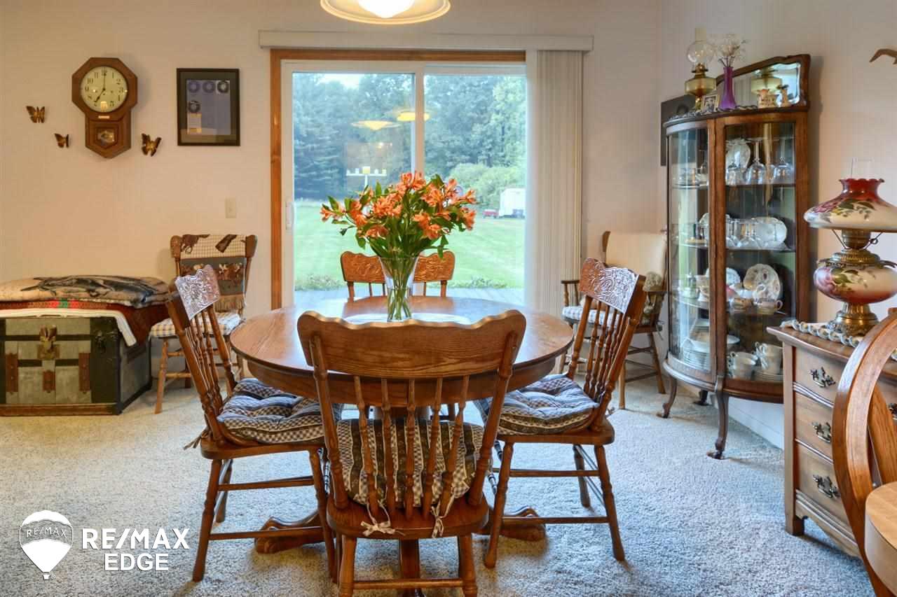 1351 School Road Rochester Hills, MI 48307 - Photo 5 of 34