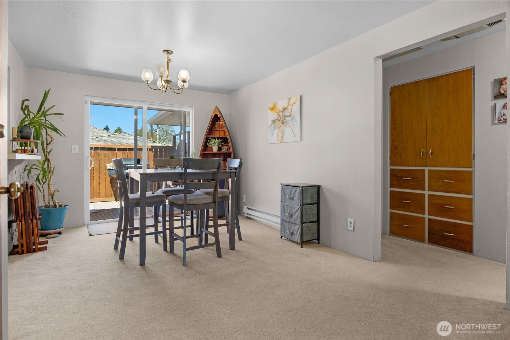 205 Heather Road Everett, WA 98203 - Photo 30 of 40 a view of a livingroom and dining room