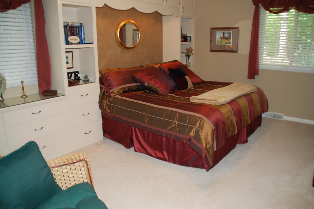 6231 Scruggs Road Moneta, VA 24121 - Photo 12 of 17 Three bedrooms with Main Level MB
