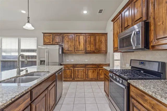 $2,950 | 10868 Sedalia Drive, McKinney, TX 75072