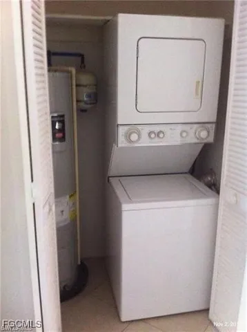 $1,225 | 303 Southwest 3rd Place, Unit 102, Cape Coral, FL 33991