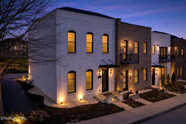 $765,000 | 1708 Cades Cove Road, Knoxville, TN 37922