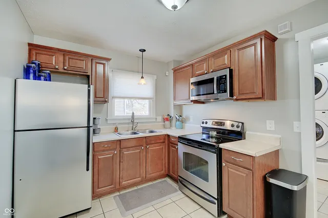 $264,900 | 611 East 30th Street, Indianapolis, IN 46205