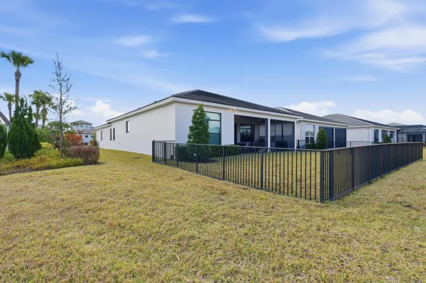 $847,000 | 10212 Southwest Latium Way, Port St. Lucie, FL 34987