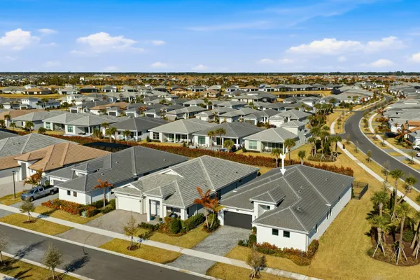 $847,000 | 10212 Southwest Latium Way, Port St. Lucie, FL 34987