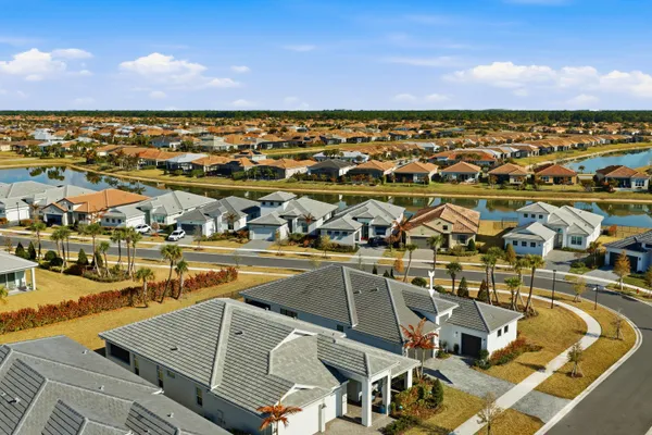 $847,000 | 10212 Southwest Latium Way, Port St. Lucie, FL 34987