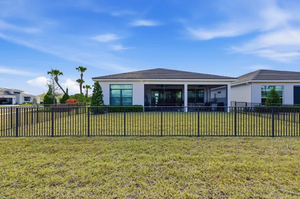 $847,000 | 10212 Southwest Latium Way, Port St. Lucie, FL 34987